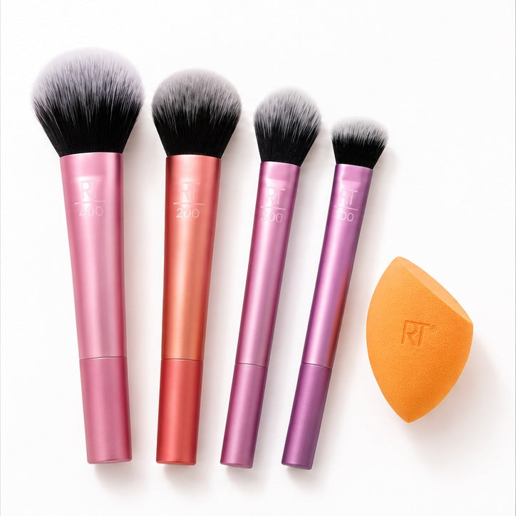 REAL TECHNIQUES PRESTIGE PERFORMANCE EVERYDAY ESSENTIALS SET (NB)